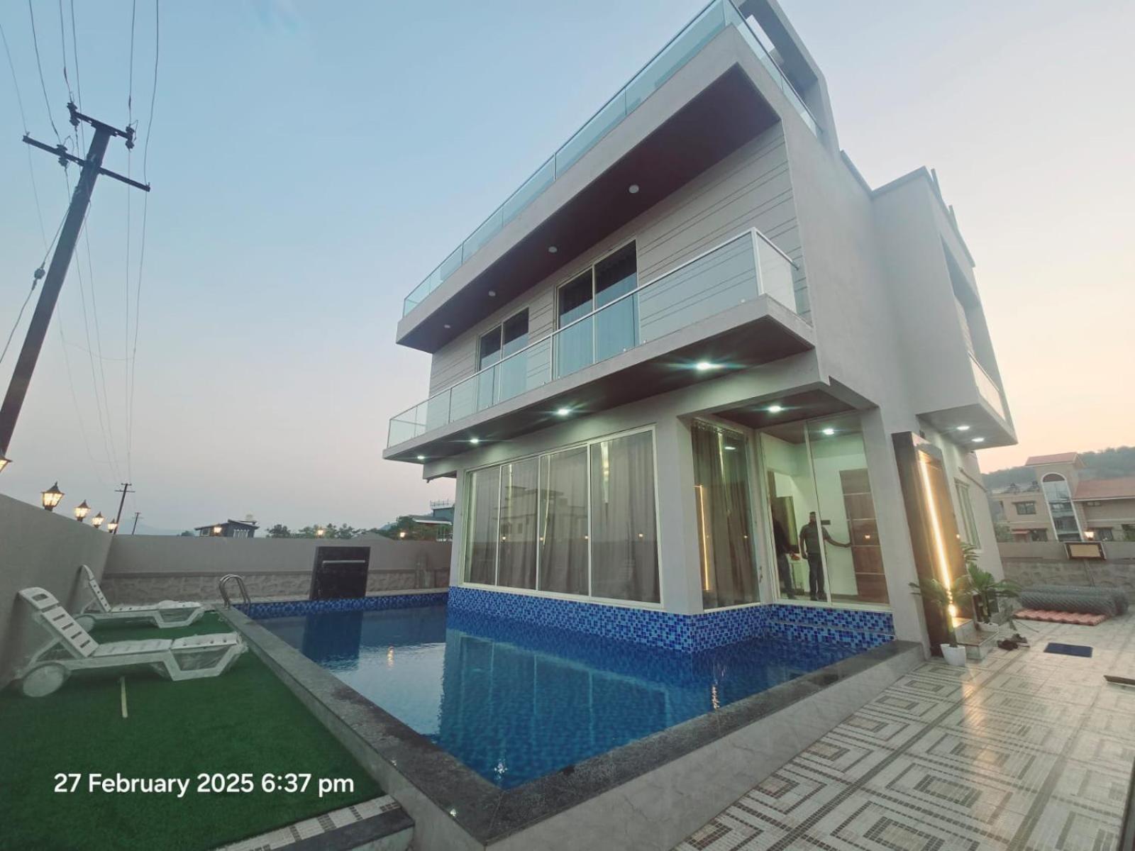 לונבלה Discovery Bungalow מראה חיצוני תמונה